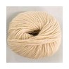Estambre Cusqueñita 10 Madejas con 50 g
                        11-Blanco
                        14-Multicolor
                